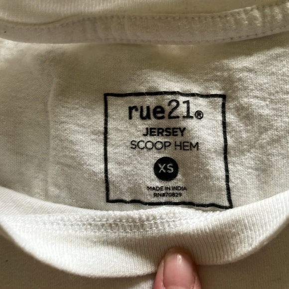 Rue 21 shirt - Picture 2 of 2